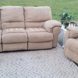Klaussner Reclining Sofa and Chair Set - Camel 🐫 colored (DELIVERY AVAILABLE) 
