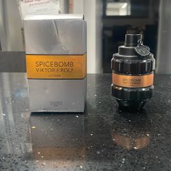 Viktor & Rolf Spice Bomb Extreme 
