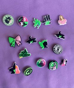 Wicked Musical Shoe Charms Set of 16