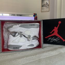 Air Jordan 4s White Oreo