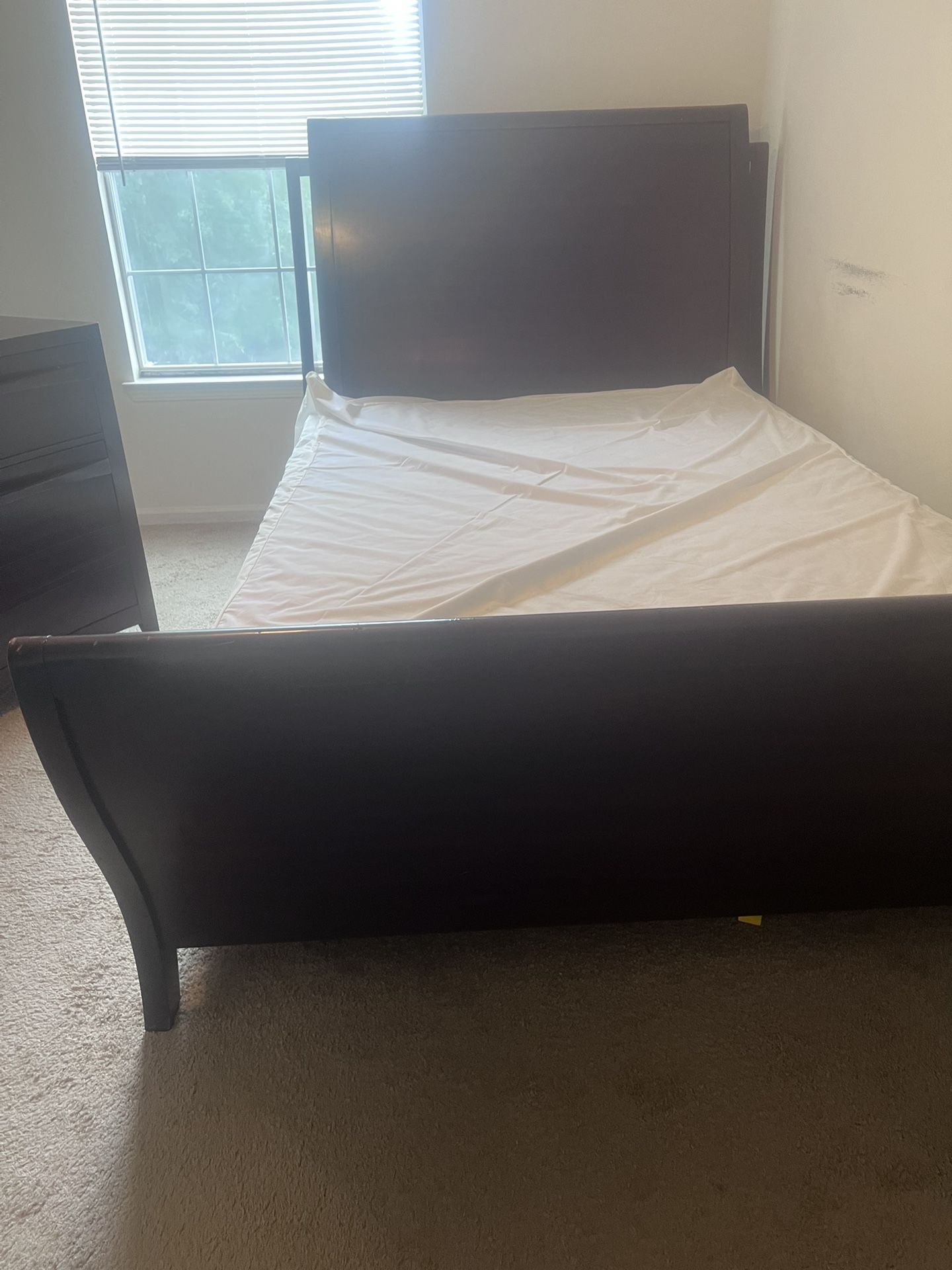 Used Dresser And Bed All Together