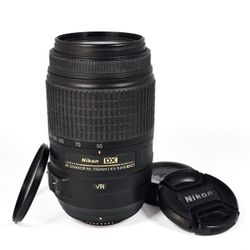 Exc.+ Nikon AF-S 55-300mm f/4.5-5.6 VR G ED DX Nikkor Lens - Works on ALL Nikon DSLR Digital Cameras