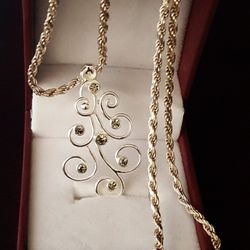 Gorgeous solid jewelry 925 Sterling Silver 12.22grs Sz 18"inches long. The pendant measure 1.5"inches, beautiful CZ diamonds.  Very solid jewelry. Ple