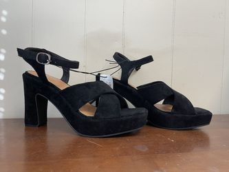Black Velvet Heels- Size 8.5