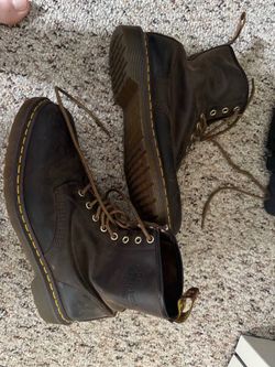 Dr. Marten boots