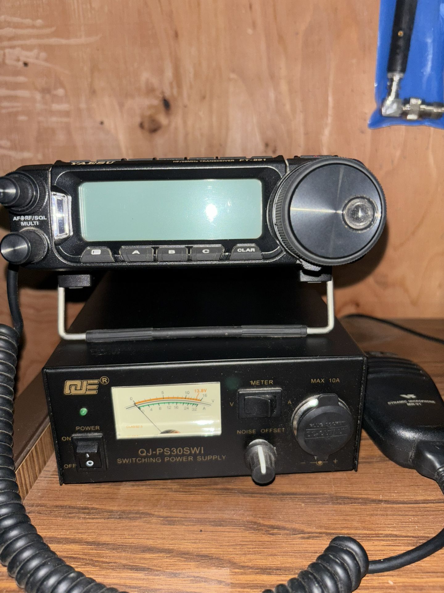 Yaesu Ft- 891 w/ power supply and Several Antennas
