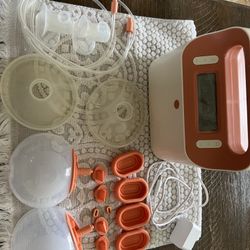 Breast Pump 