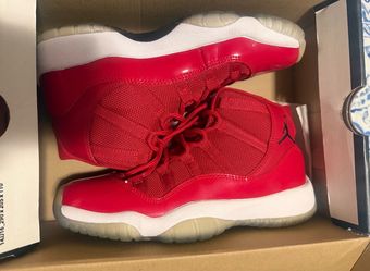 Air Jordan 11 Retro- RED