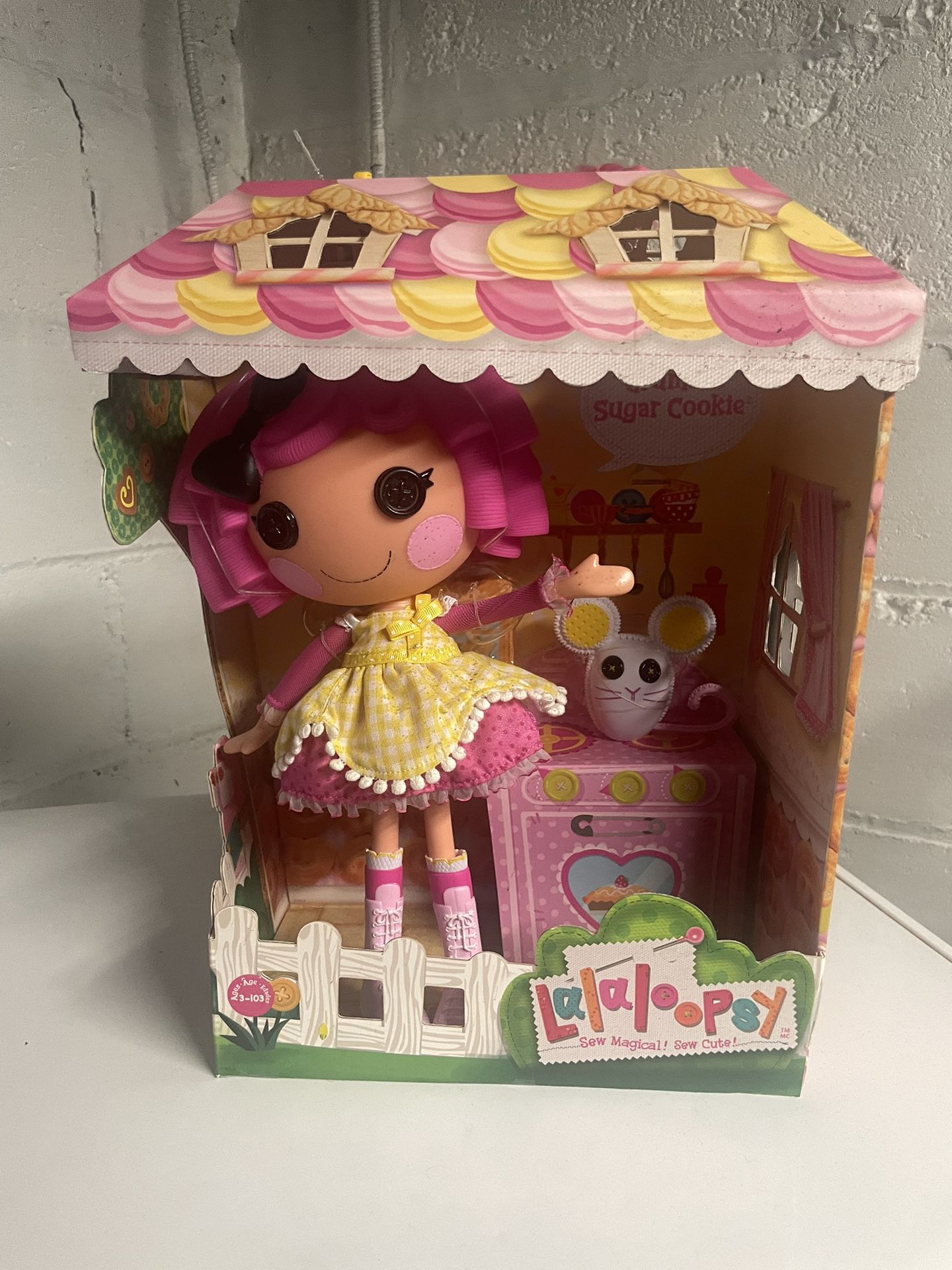 Lalaloopsy Doll- Crumbs Sugar Cookie & Pet Mouse