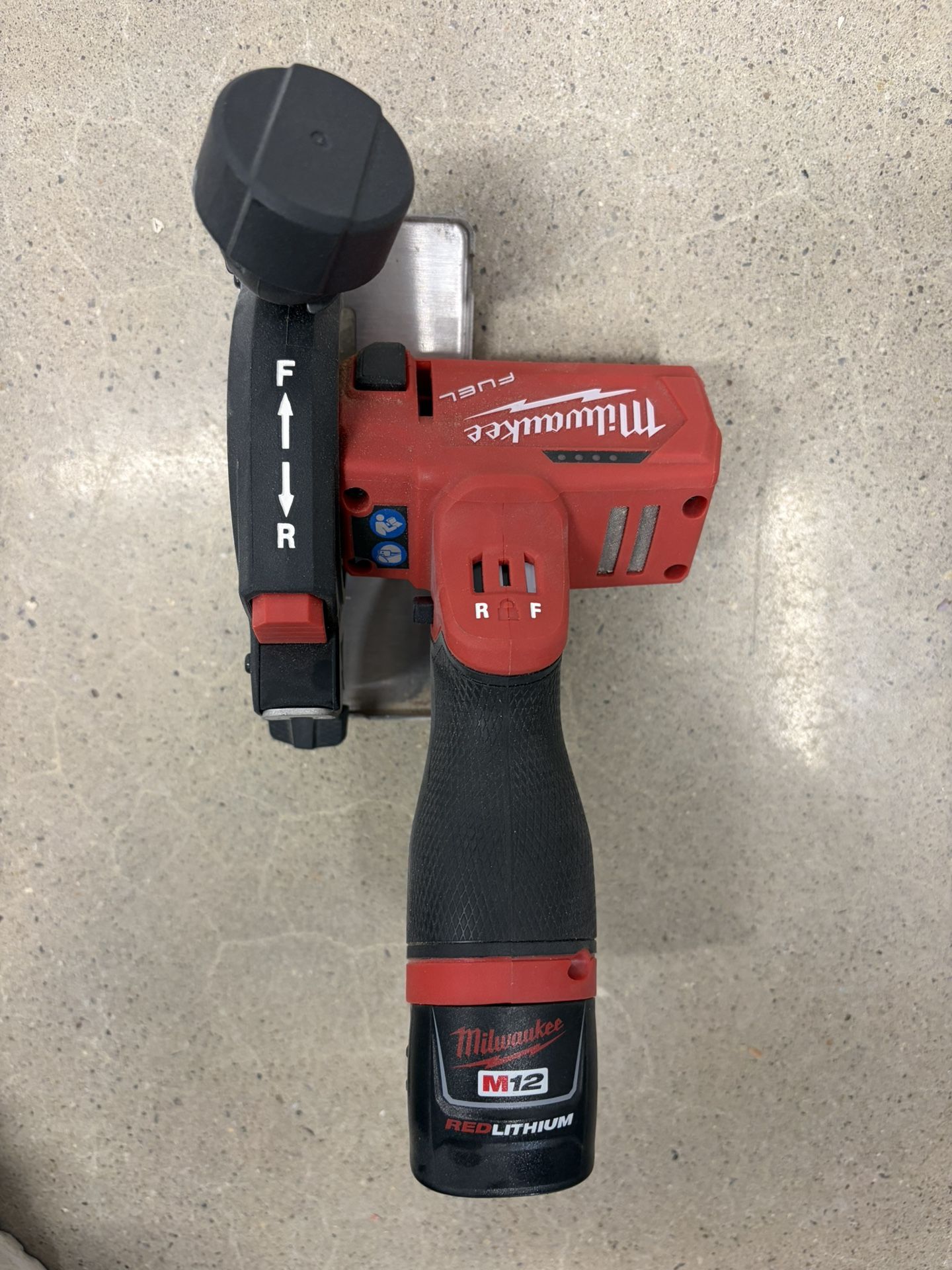 Milwaukee M12 3” Cut Off Tool