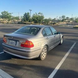 2003 BMW 325i