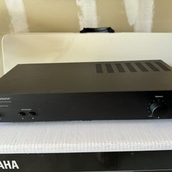 Audiosource 100w rack style amplifier