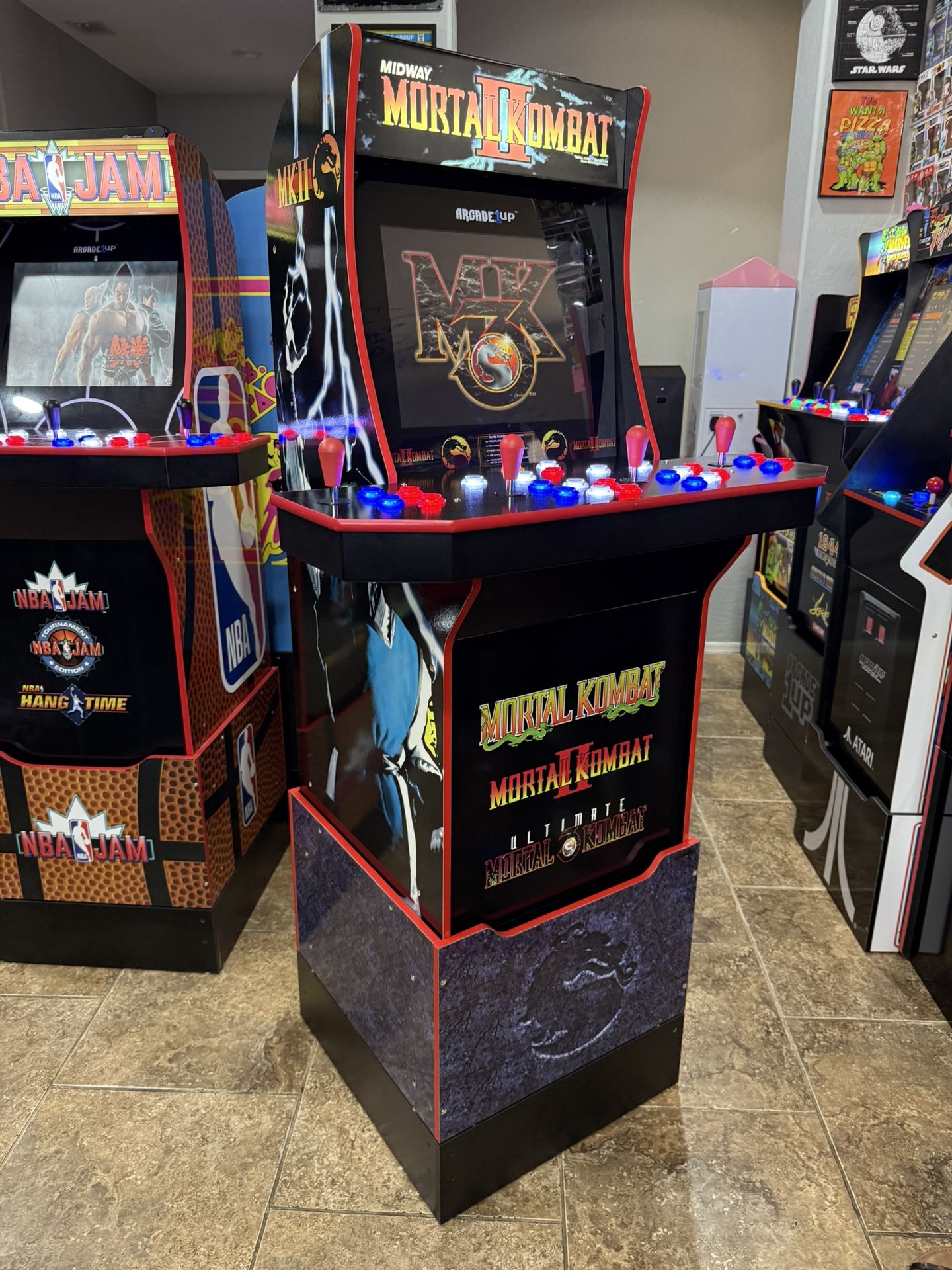 Arcade With Over 15,000 Games