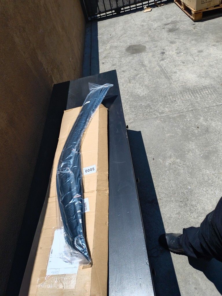 GMC Side Window Skirts