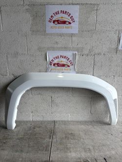 2024-2026 TOYOTA TACOMA FRONT RIGHT RH FENDER FLARE OEM FACTORY ORIGINAL USED