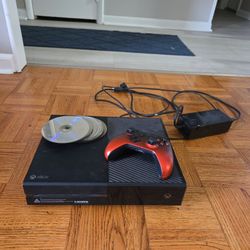Xbox 1 With Controller And 16 Games And Power Cord And HDMI cord