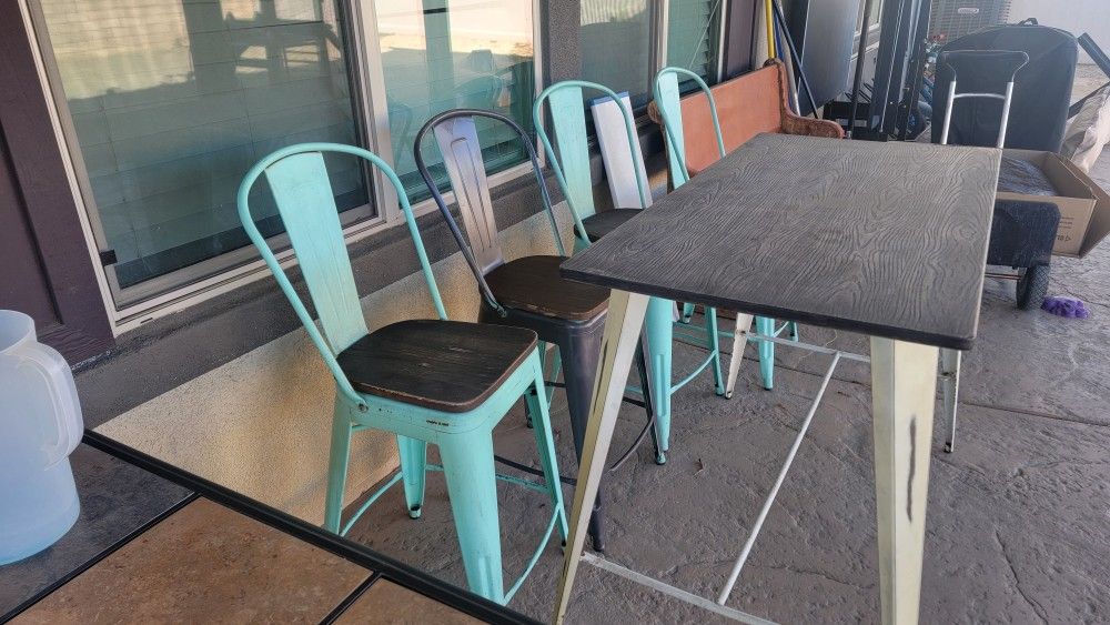 Counter Height Patio Set