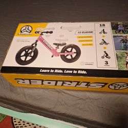 New Strider 12 Inch Clasic Push Bike