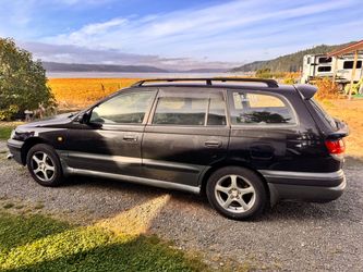 96 Toyota Caldina JDM RHD WAGON