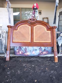 Traditional Wood Bed Headboard