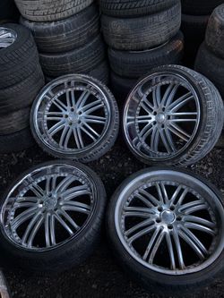 22” XIX WHEELS 5-Lug (5x120)