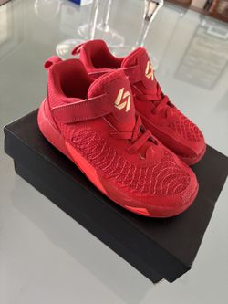 Boys Jordan’s 10 C