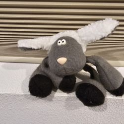 Small Stuffed Lamb