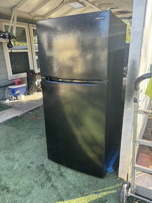 Frigidaire Refrigerator For Sale