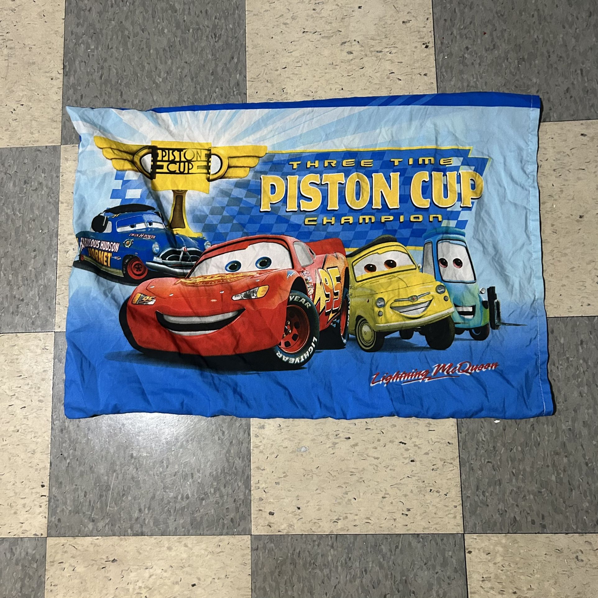 Disney CARS 3 Time Piston Cup Champion PILLOWCASE with Lightning McQueen Guido Luigi 