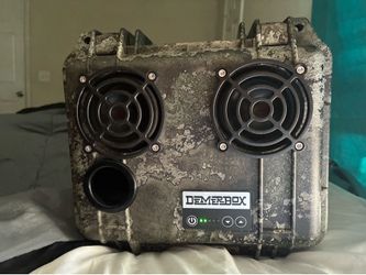 Demerbox speaker