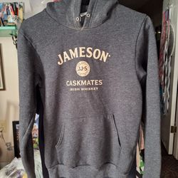 Jameson Hooded Pullover