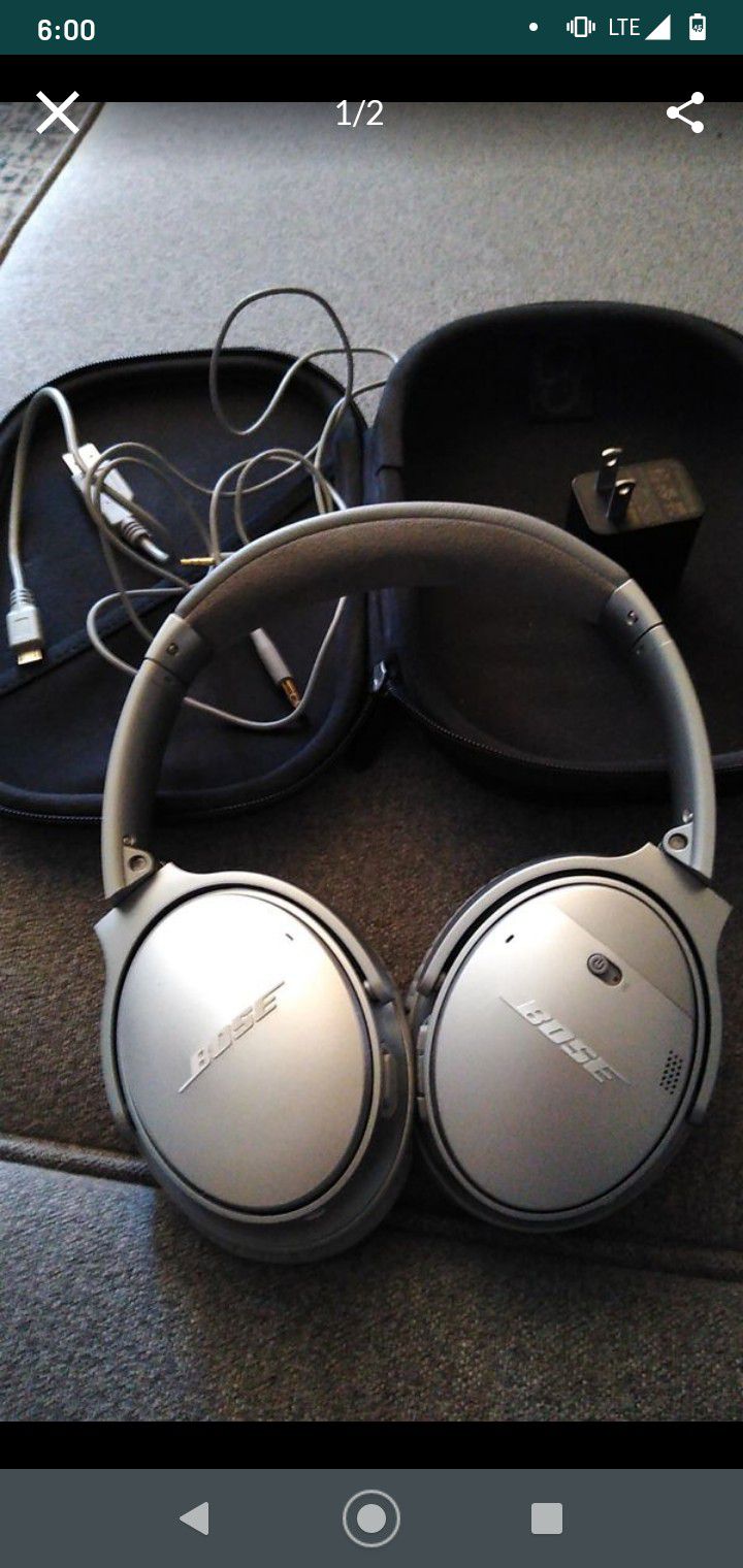 Bose wireless QC35 II bluetooth headphones