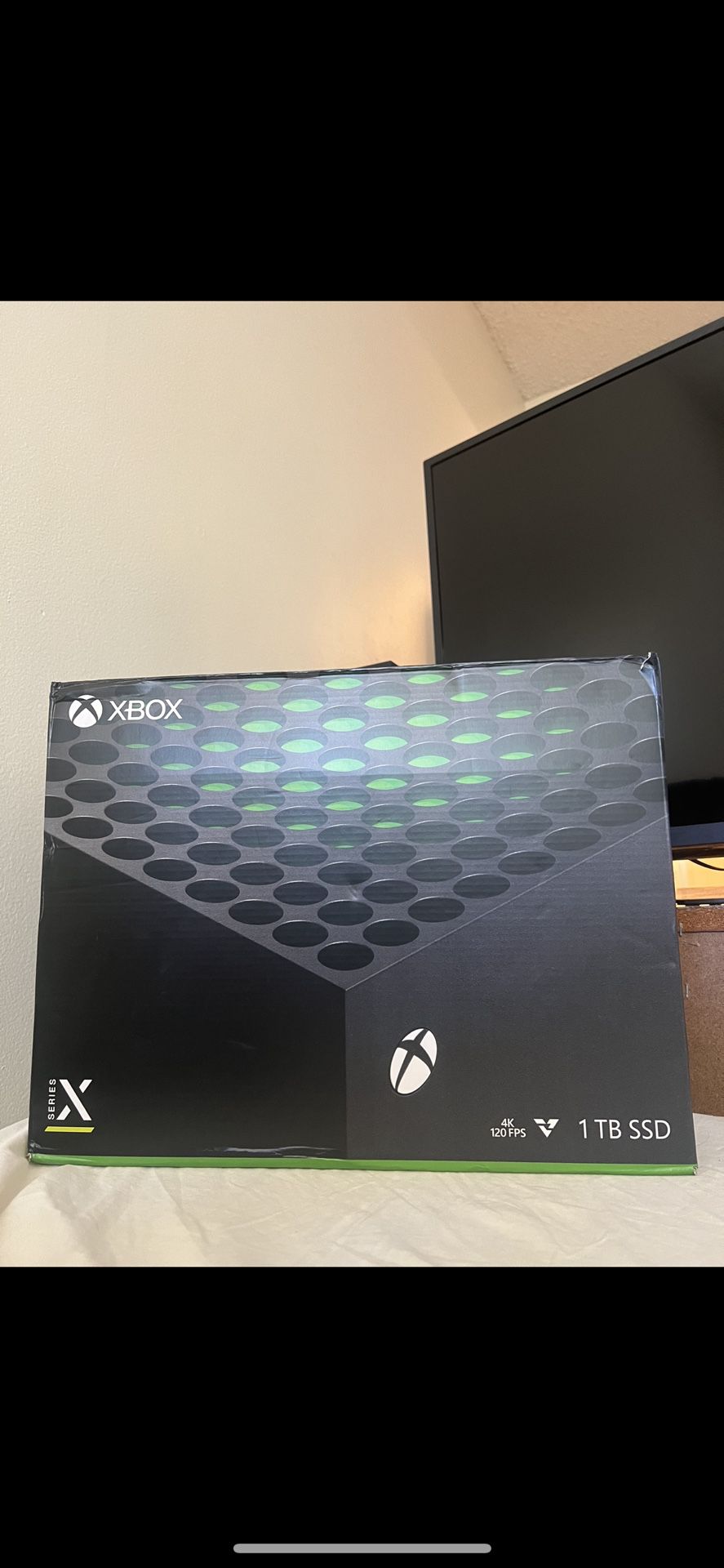 Xbox Series X With Gaming Headset 