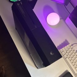 Xbox One (Day One Edition)