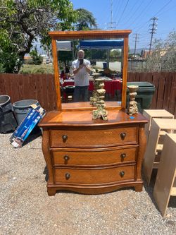 Dresser with mirror
