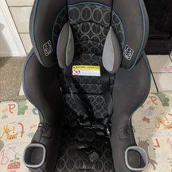 Graco convertible car seat