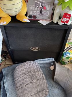 Peavey Windsor 4x12 slanted speaker cab