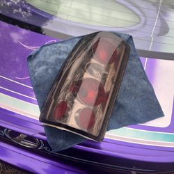 GMC Yukon Denali /Chevrolet Tahoe Taillights 