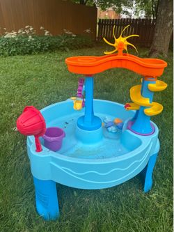 Step 2 water play table
