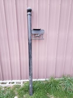 Mail Box Post