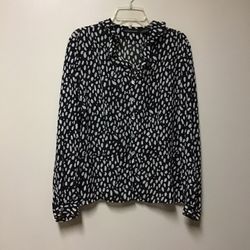 Women’s IMPRESSIONS 100% polyester black & white long sleeve button down blouse… Size XL