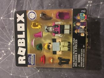 Sold out Roblox Toys 11 pieces