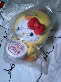 Hello Kitty Plushy