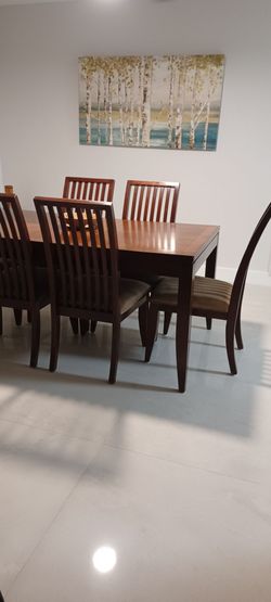 Dining set
