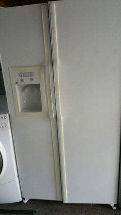 Ge white refrigerator