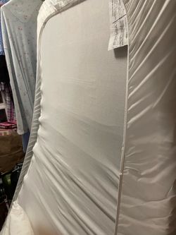 Twin mattress