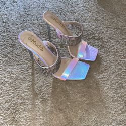 Size 8.5 Women’s Reflective Scale High Heels