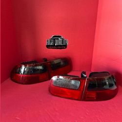 Honda Civic  1992. 1995 tail lights.
