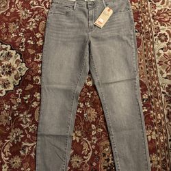 Women’s Levi’s style 721 high-rise skinny size 34 waist 30 length