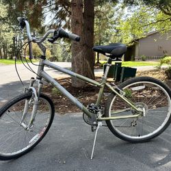 KHS TC-150 Commuter Bike